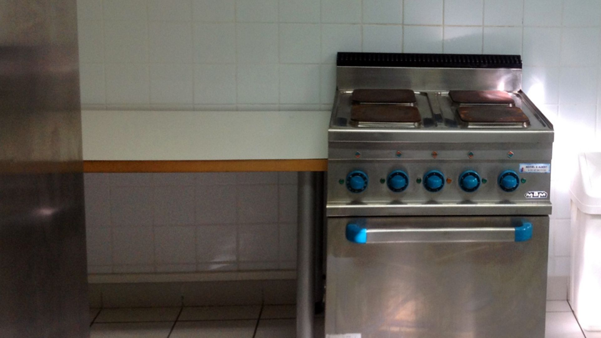 location-salle-chanceaux-sur-choisille-pinder-cuisine-equipee